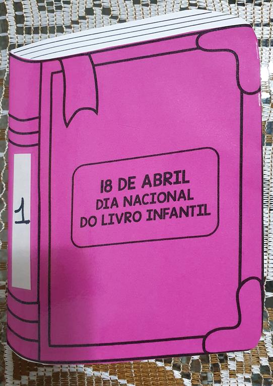 SEMANA DO LIVRO - 4C - PROFa SIMONE (1).jpg