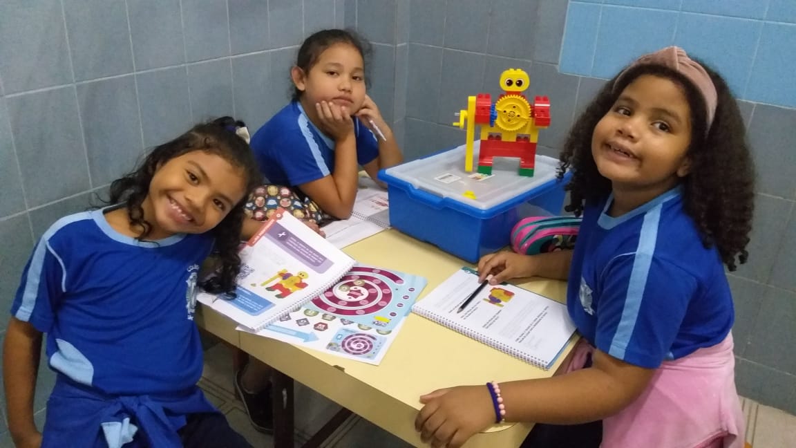 JOGADOR DE ROQUEI (15).jpeg