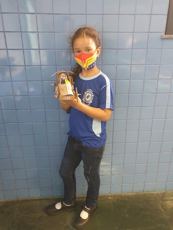 RÓBITOCA 4C - CARRO DE CORRIDA (8).jpg