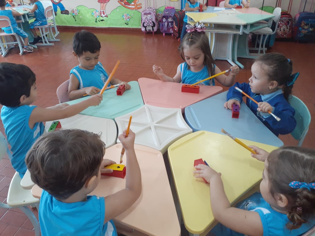 NOTAS COLORIDAS (14).jpeg