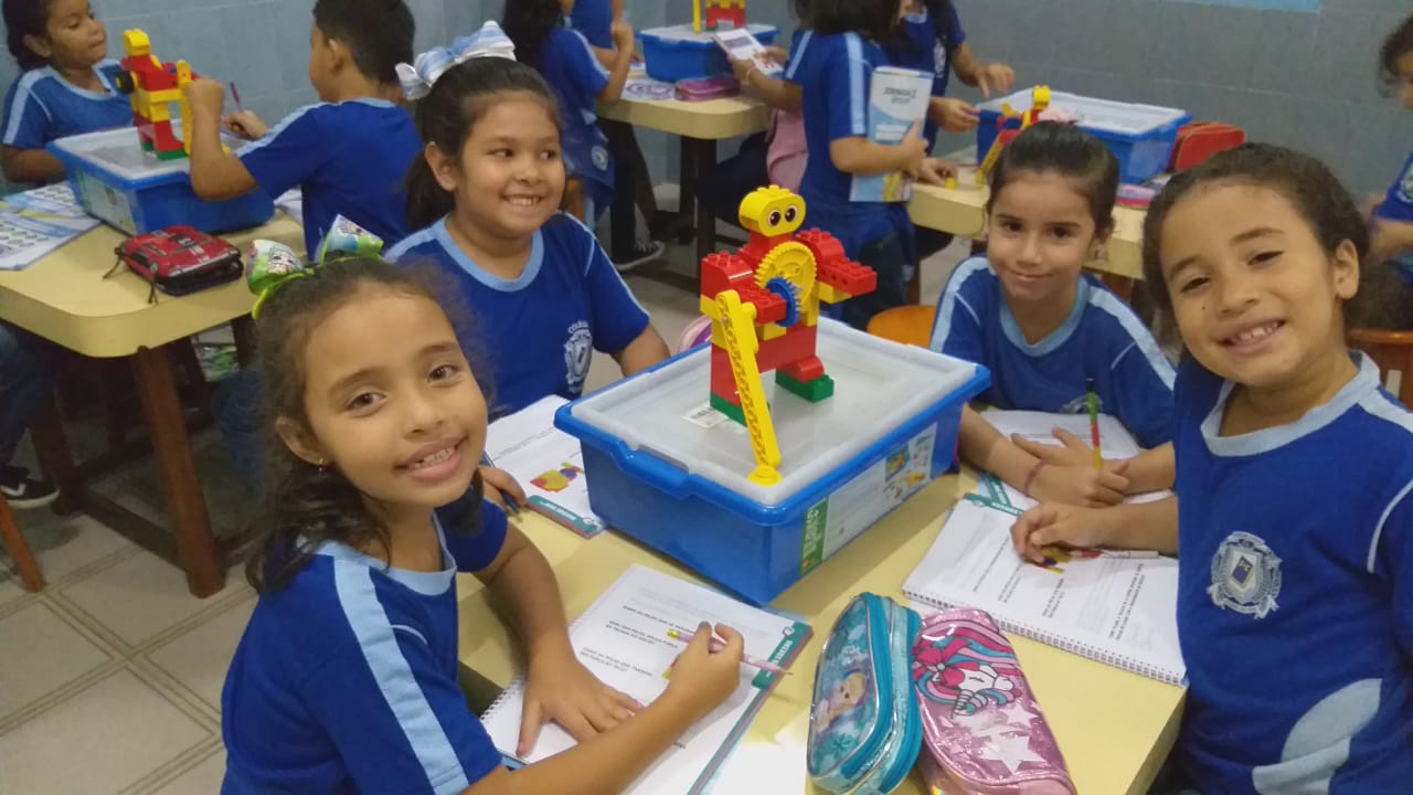 JOGADOR DE ROQUEI (12).jpeg