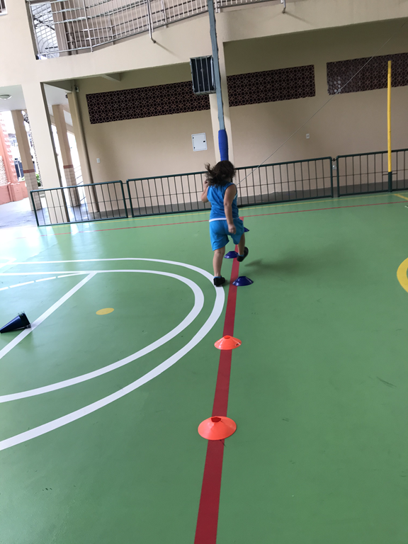 TAMANHO SANTO  COM UM PÉ E DOIS PÉS (7).png