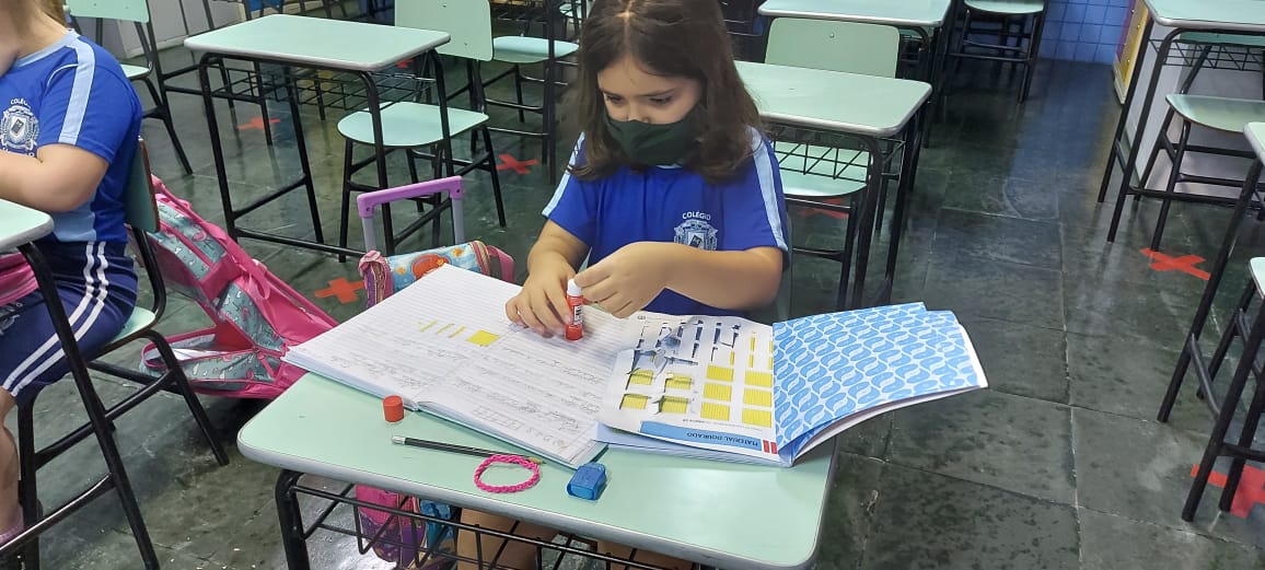 MATERIAL DOURADO 3B (2).jpeg