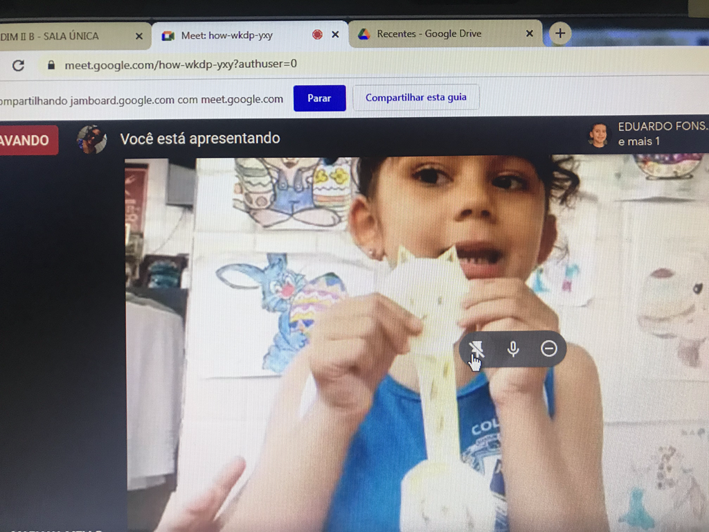 Confecção de uma Girafa enfatizando a letra G - Jardim II B (5).png