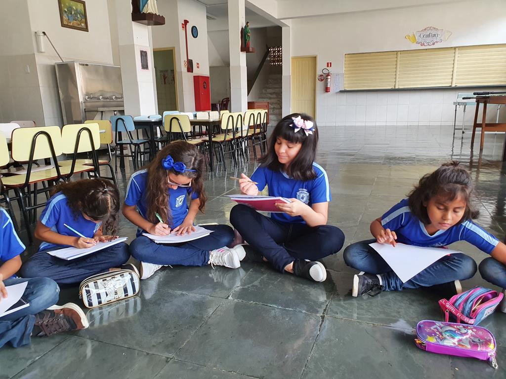 TROCA DE PRESENTES (9).jpg