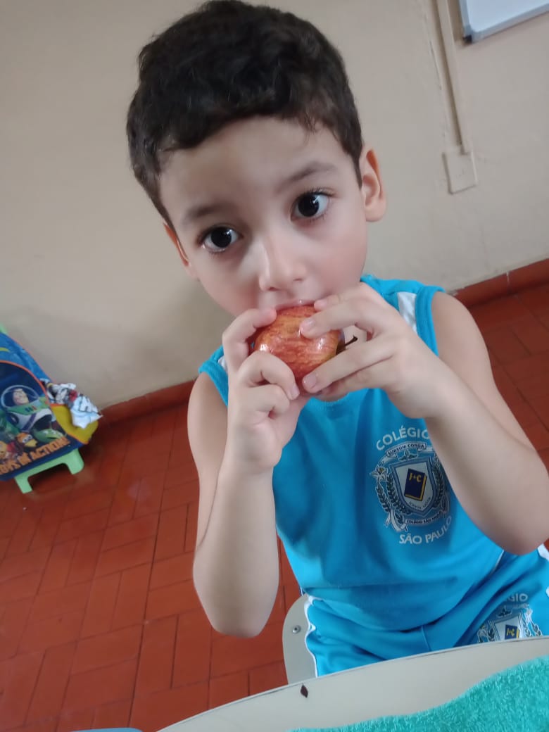 FRUTAS COM M - JARDIM II A (1).jpg