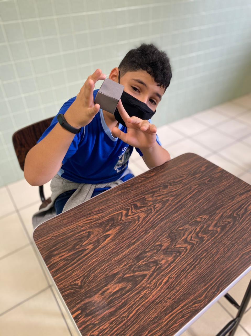 CONSTRUÇÃO DE POLIEDROS REGUALRES 6B (9).jpeg