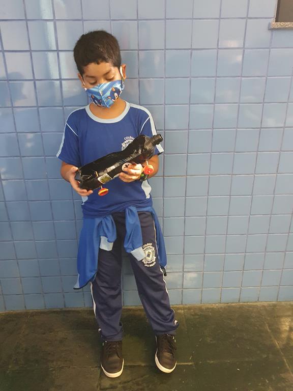 RÓBITOCA 4C - CARRO DE CORRIDA (6).jpg