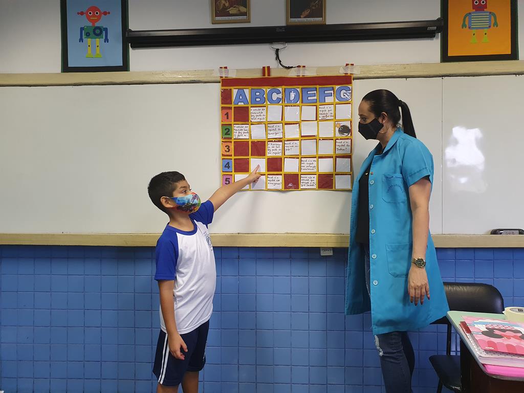 TERRITÓRIO BRASILEIRO - 4C (1).jpg